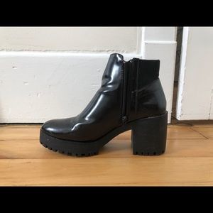 Zara chunky black ankle boots